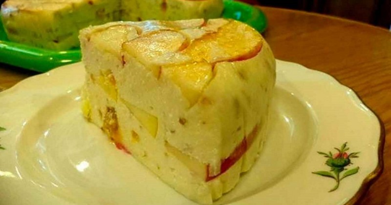 Творожный торт с яблоками без выпечки: вкуснейшее лакомство к чаю