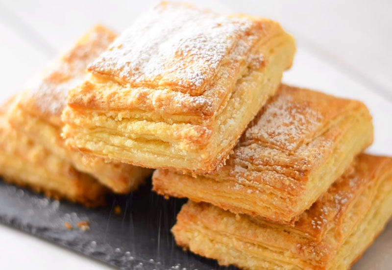 Быстрый рецепт слоек на кефире