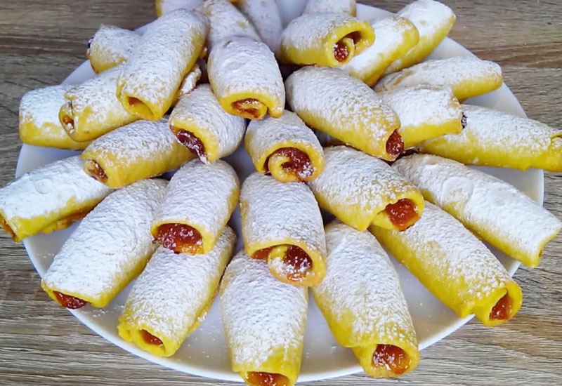 Трубочки с абрикосовым вареньем: Хрустящие и безумно вкусные
