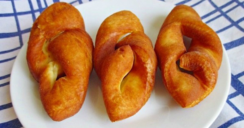 Рецепт суперпончиков по-венгерски: как наш хворост, только намного пышнее! Обязательно посыпаю сахарной пудрой!