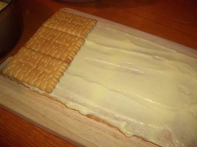 Быстрый и вкусный торт без выпечки