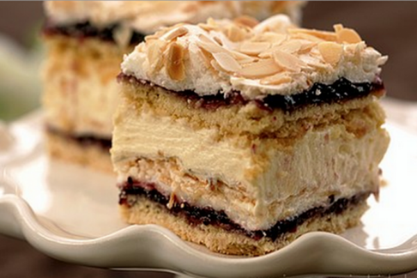 Торт «Пани Валевска»: Обожаемое лакомство
