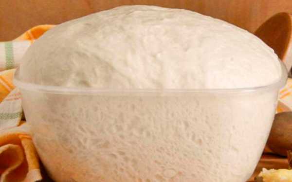 Универсальный вариант отличного дрожжевого теста, которому не нужны яйца и молоко